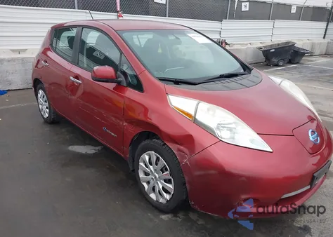 2015 Nissan Leaf S z USA, uszkodzony, nr VIN 1N4AZ0CP6FC333769